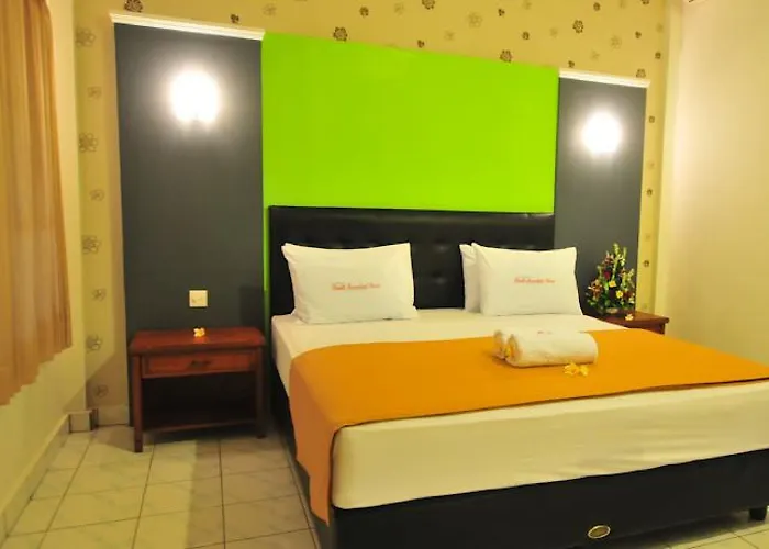 Hotel Sandat 3*