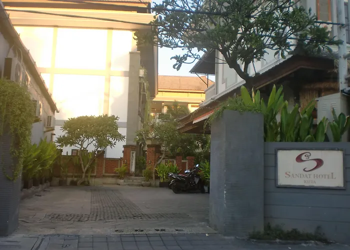 Hotel Sandat Kuta (Bali)
