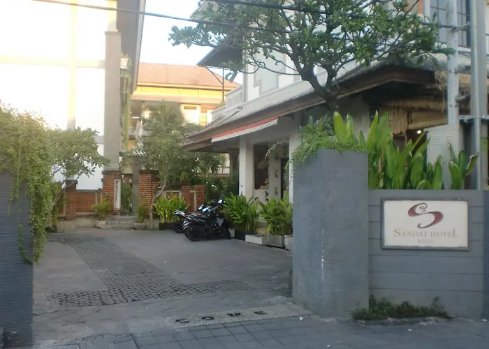 Hotel Sandat Kuta (Bali)